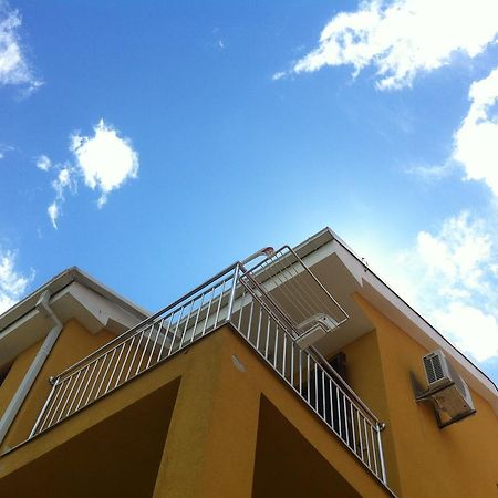Apartments Leona & David Malinska Δωμάτιο φωτογραφία