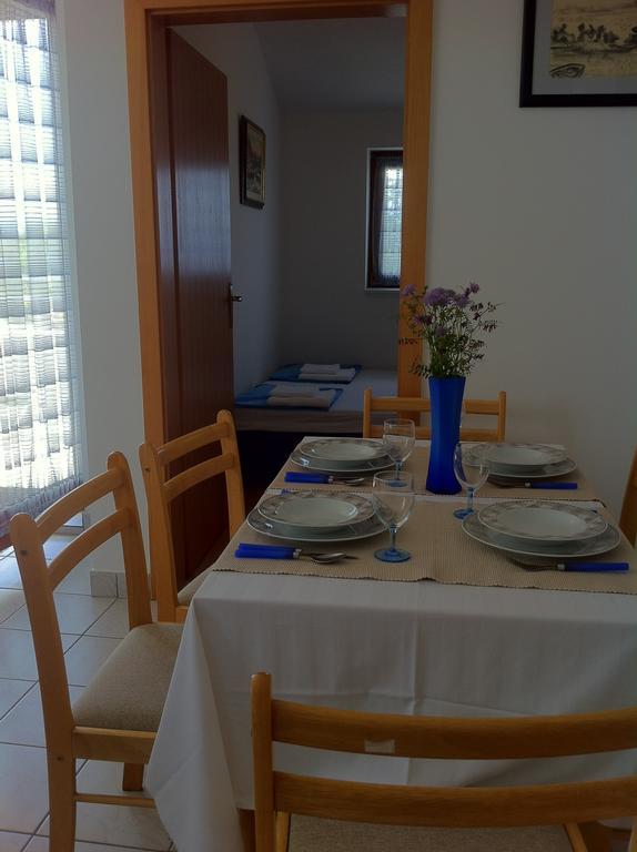 Apartments Leona & David Malinska Δωμάτιο φωτογραφία